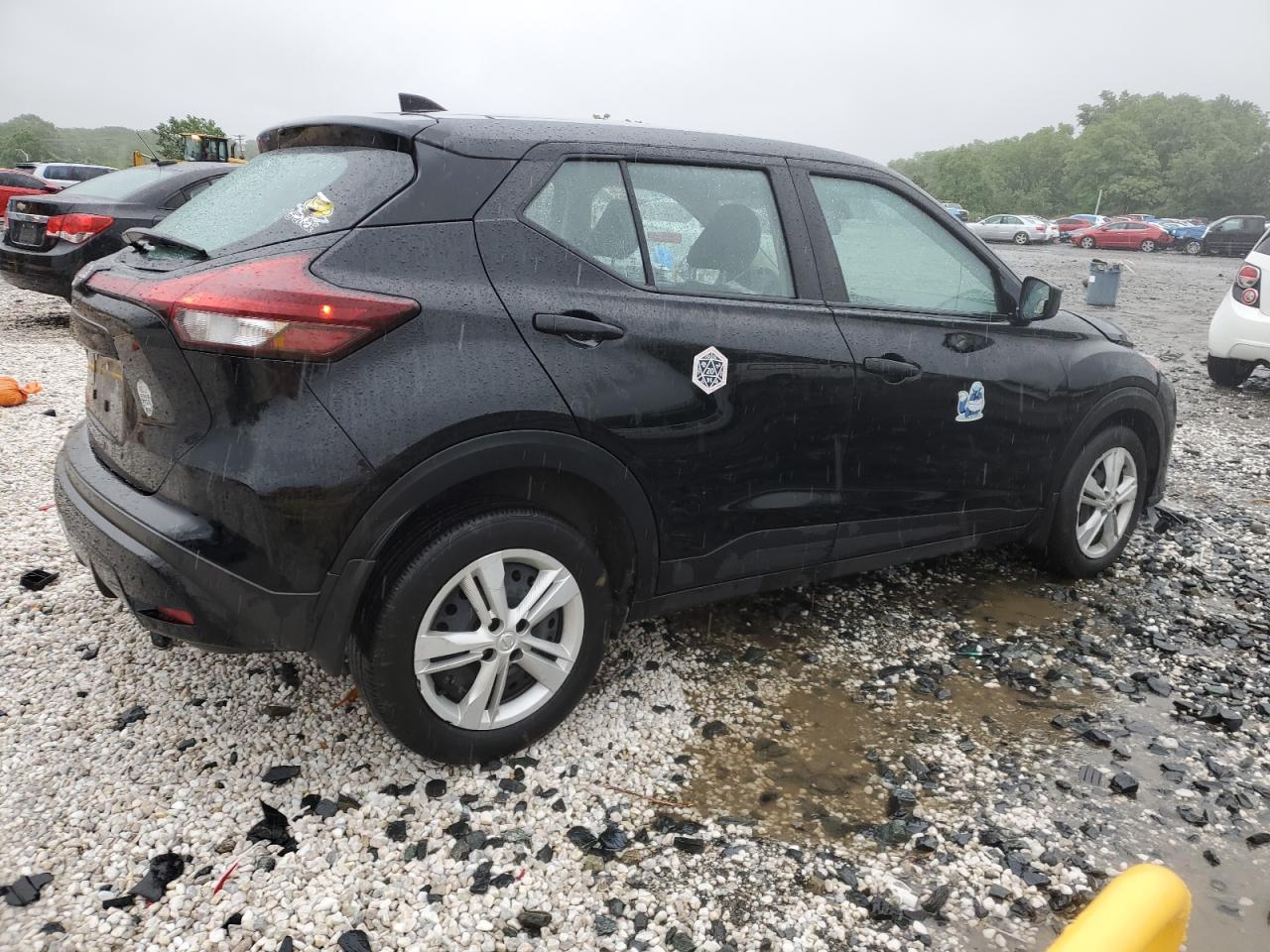 2023 Nissan Kicks S - Фото 3