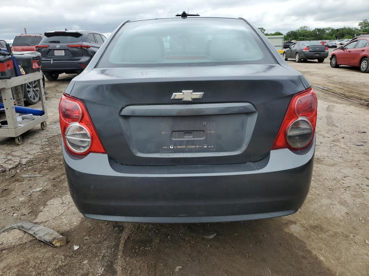 2012 Chevrolet Sonic Ls - Фото 6