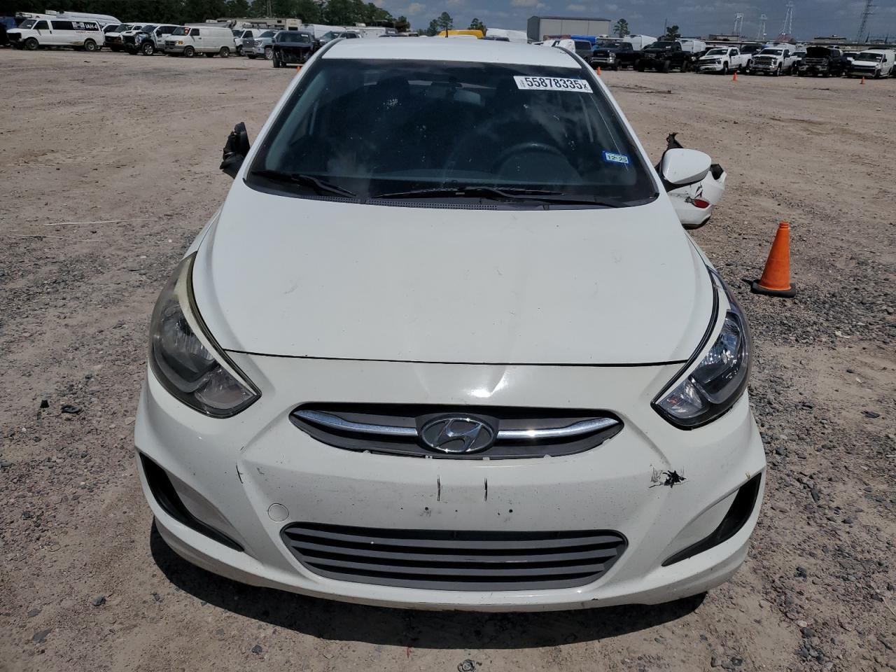 2016 Hyundai Accent Se - Фото 5