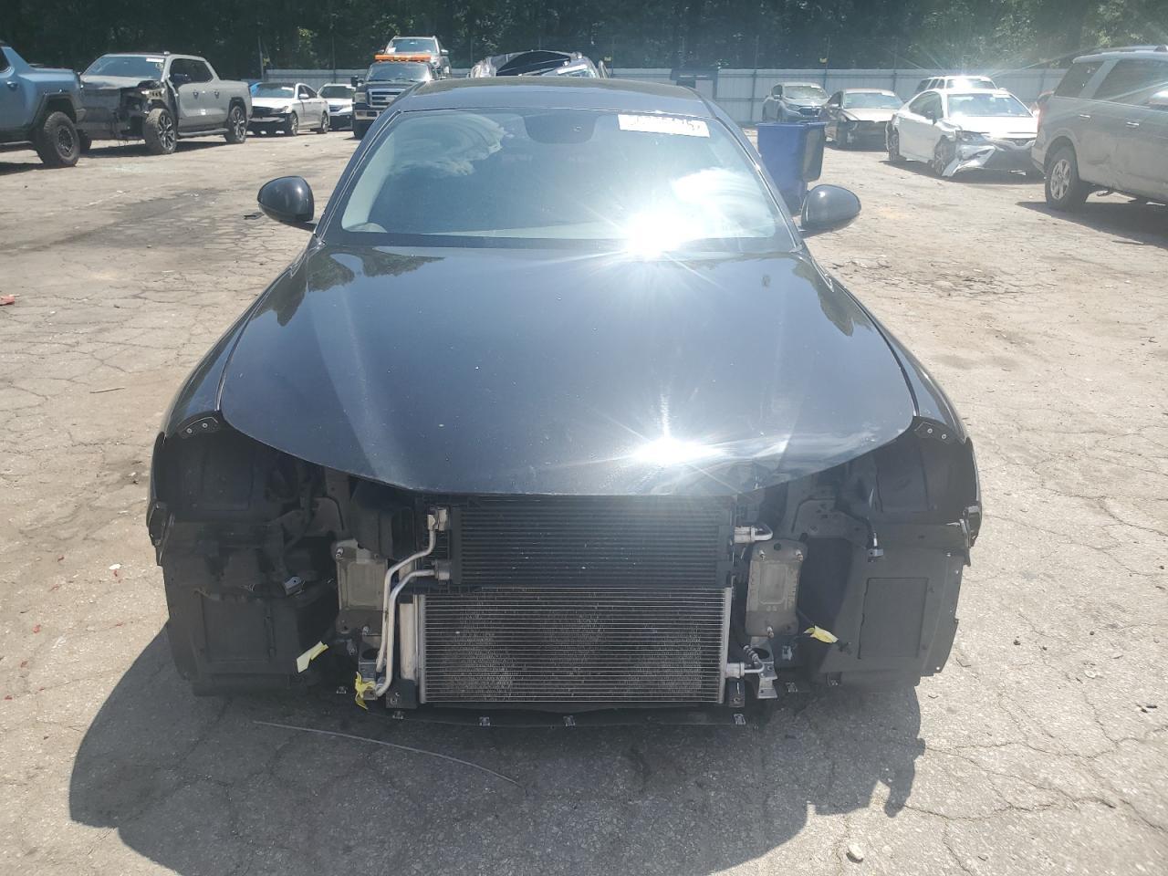 2018 Alfa Romeo Giulia - Image 5