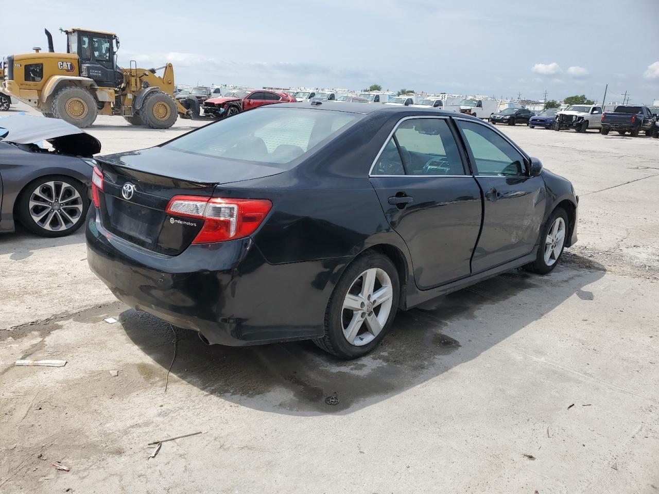 2012 Toyota Camry Base - Image 3