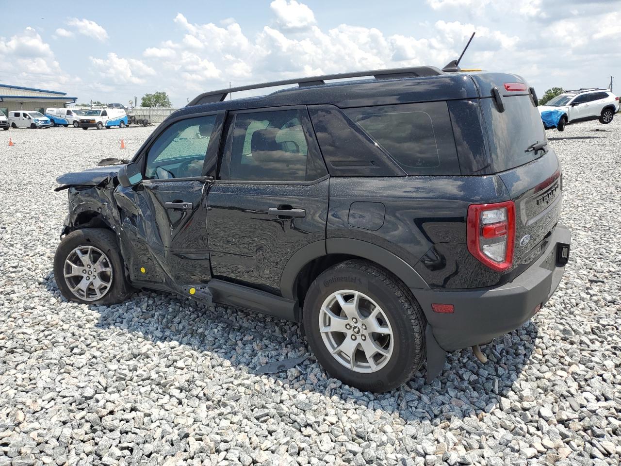 2022 Ford Bronco Sport - Image 2