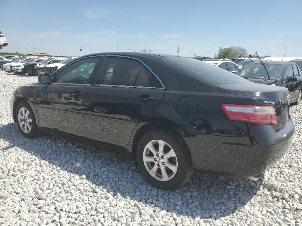 2007 Toyota Camry Le - Фото 2