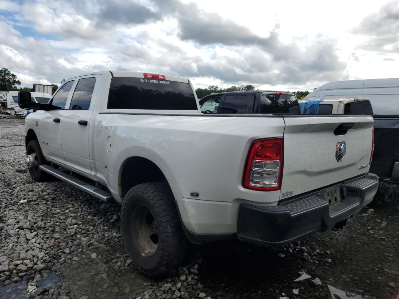 2021 Ram 3500 Tradesman - Image 3