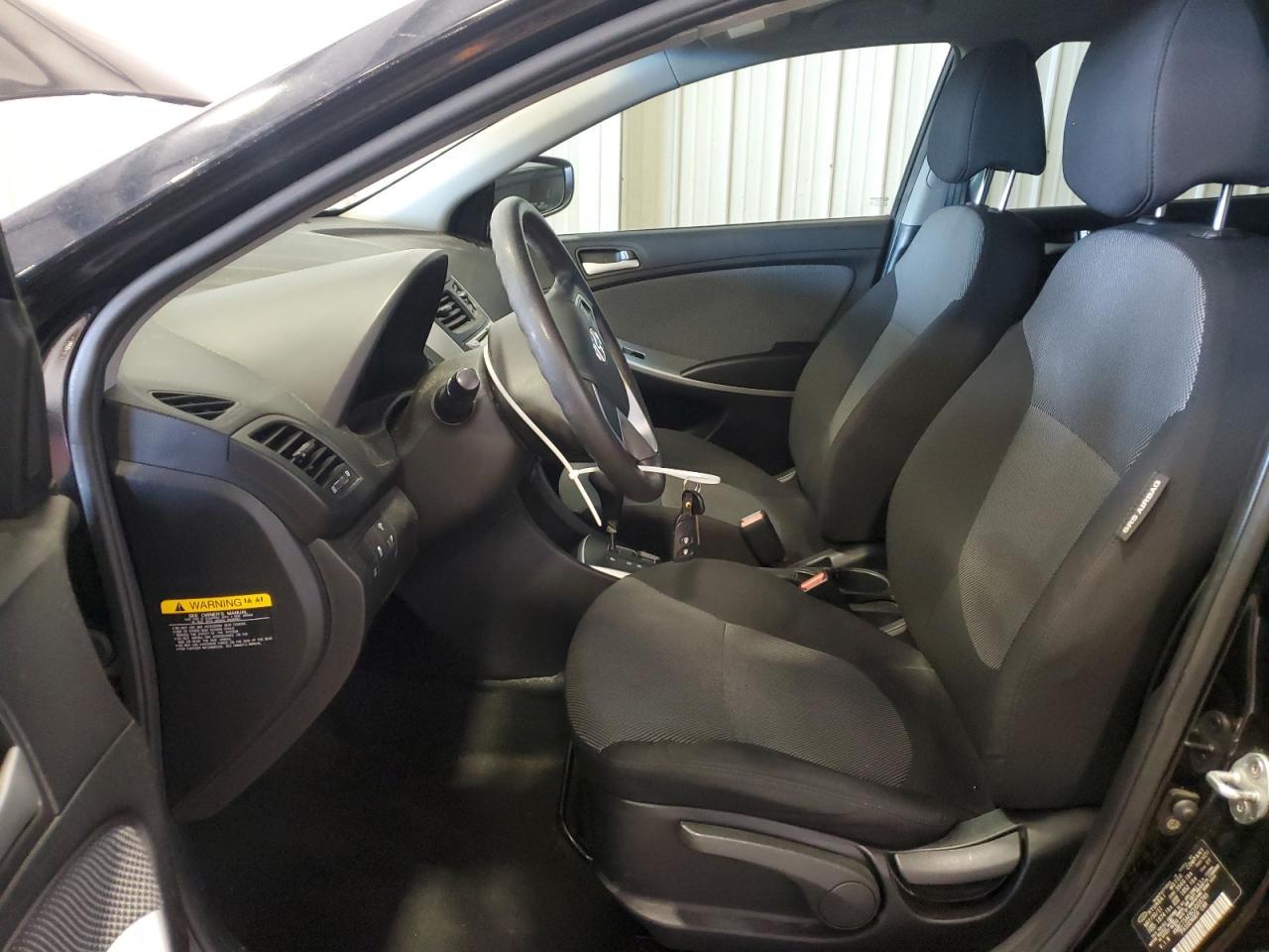 2012 Hyundai Accent Gls - Image 7