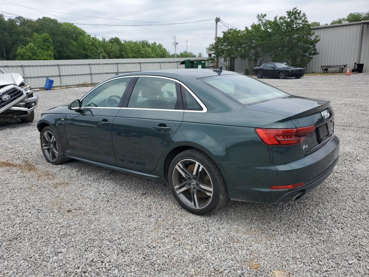 2017 Audi A4 Premium Plus - Фото 2