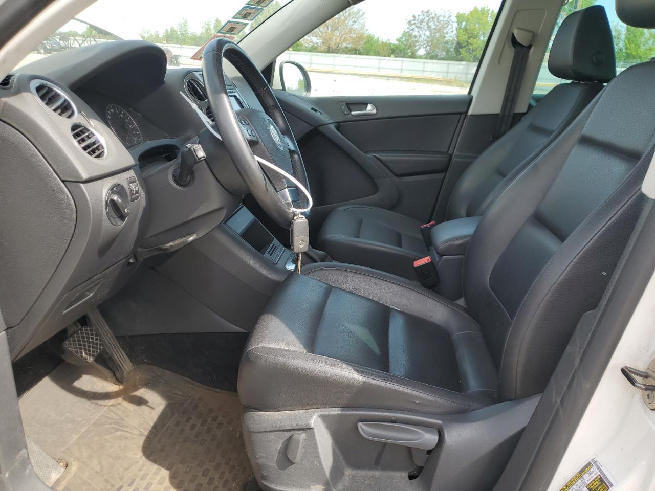 2010 Volkswagen Tiguan - Фото 7