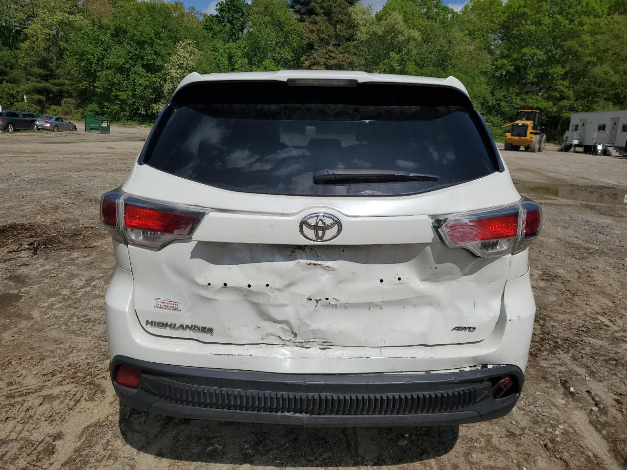 2016 Toyota Highlander Le - Фото 6