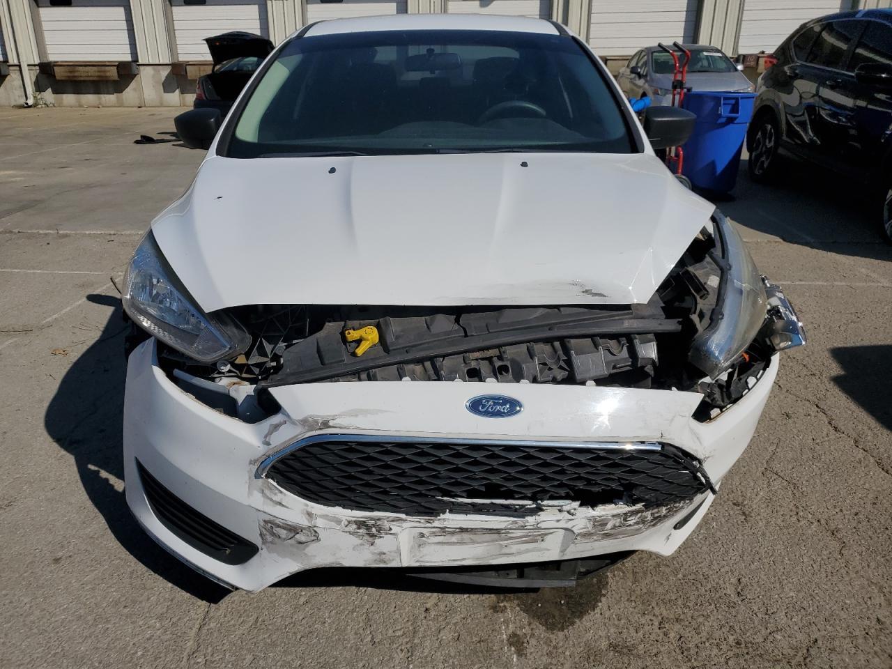 2016 Ford Focus S - Фото 5