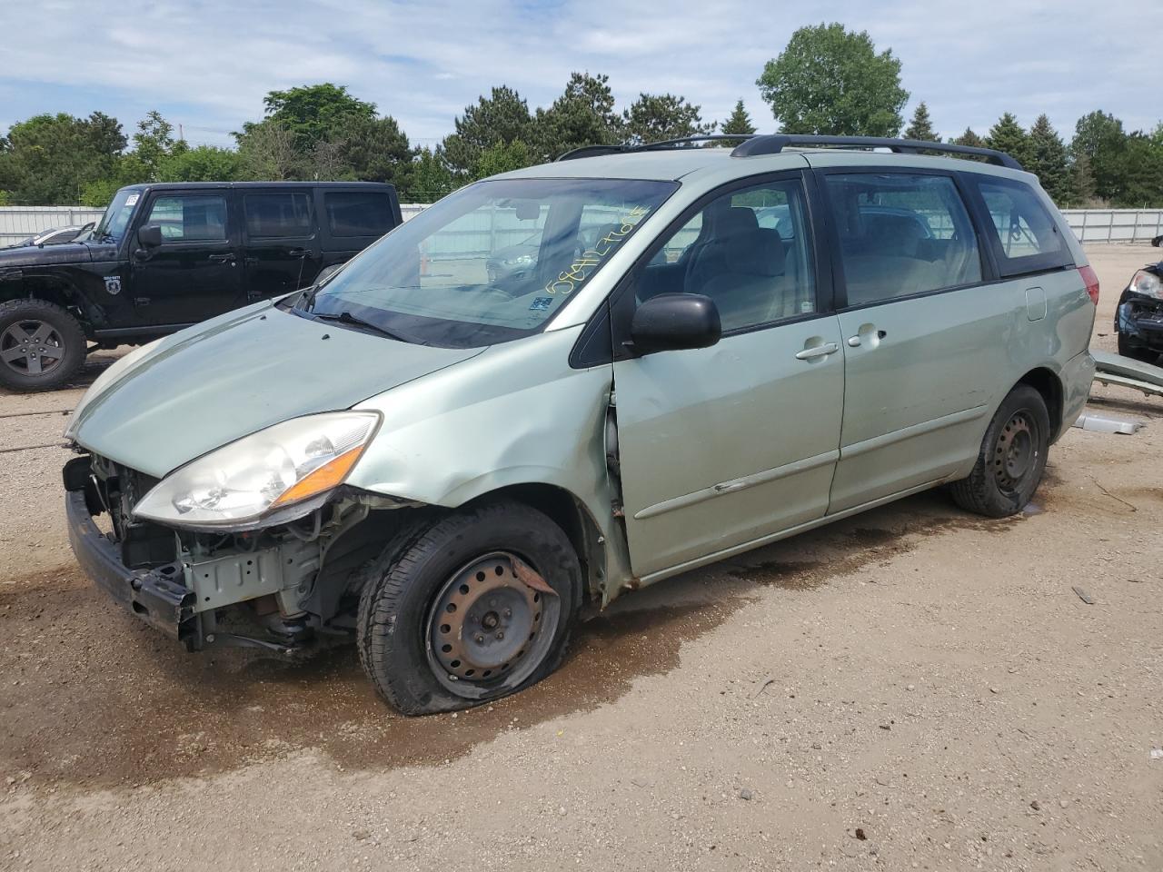 2007 Toyota Sienna Ce 7-Passenger