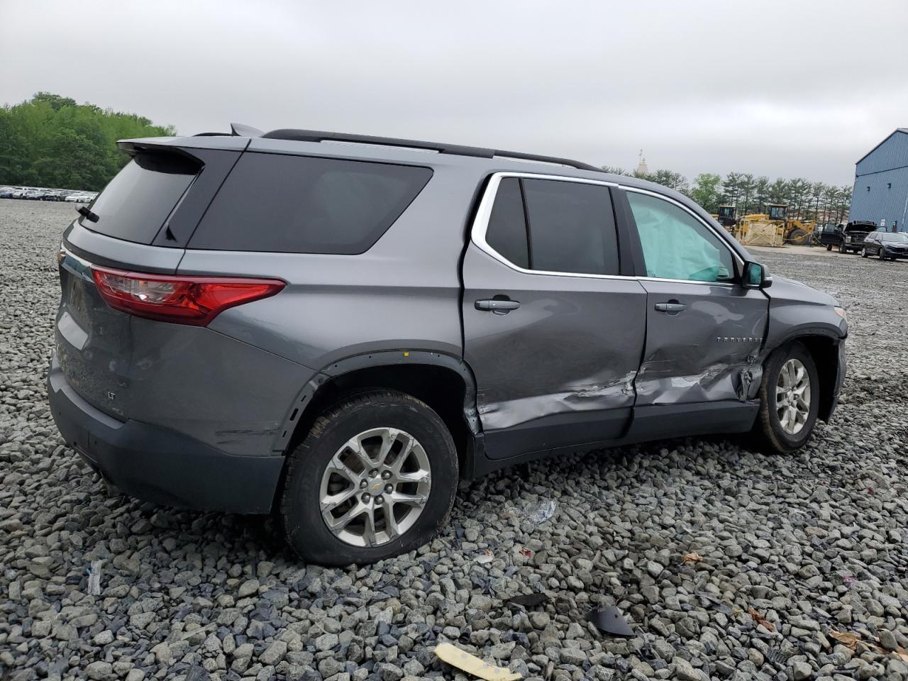 2021 Chevrolet Traverse Lt - Image 3