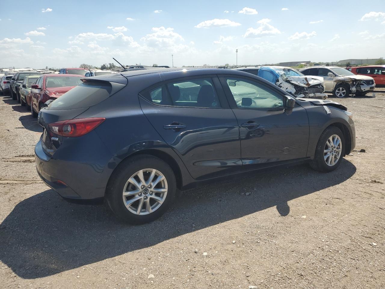2017 Mazda 3 Sport - Фото 3