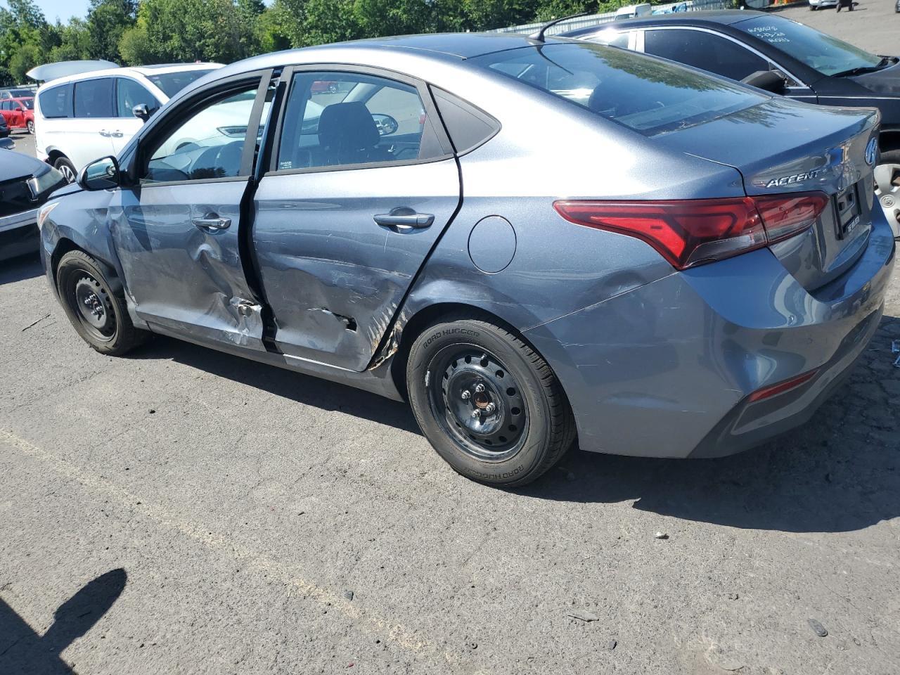 2019 Hyundai Accent Se - Image 2