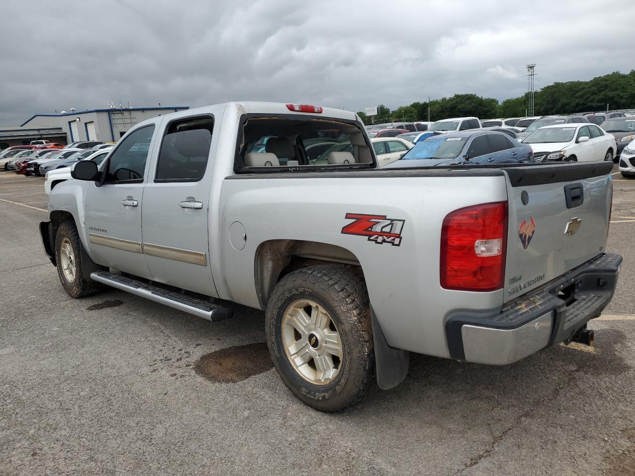 2011 Chevrolet Silverado K1500 Lt - Фото 2