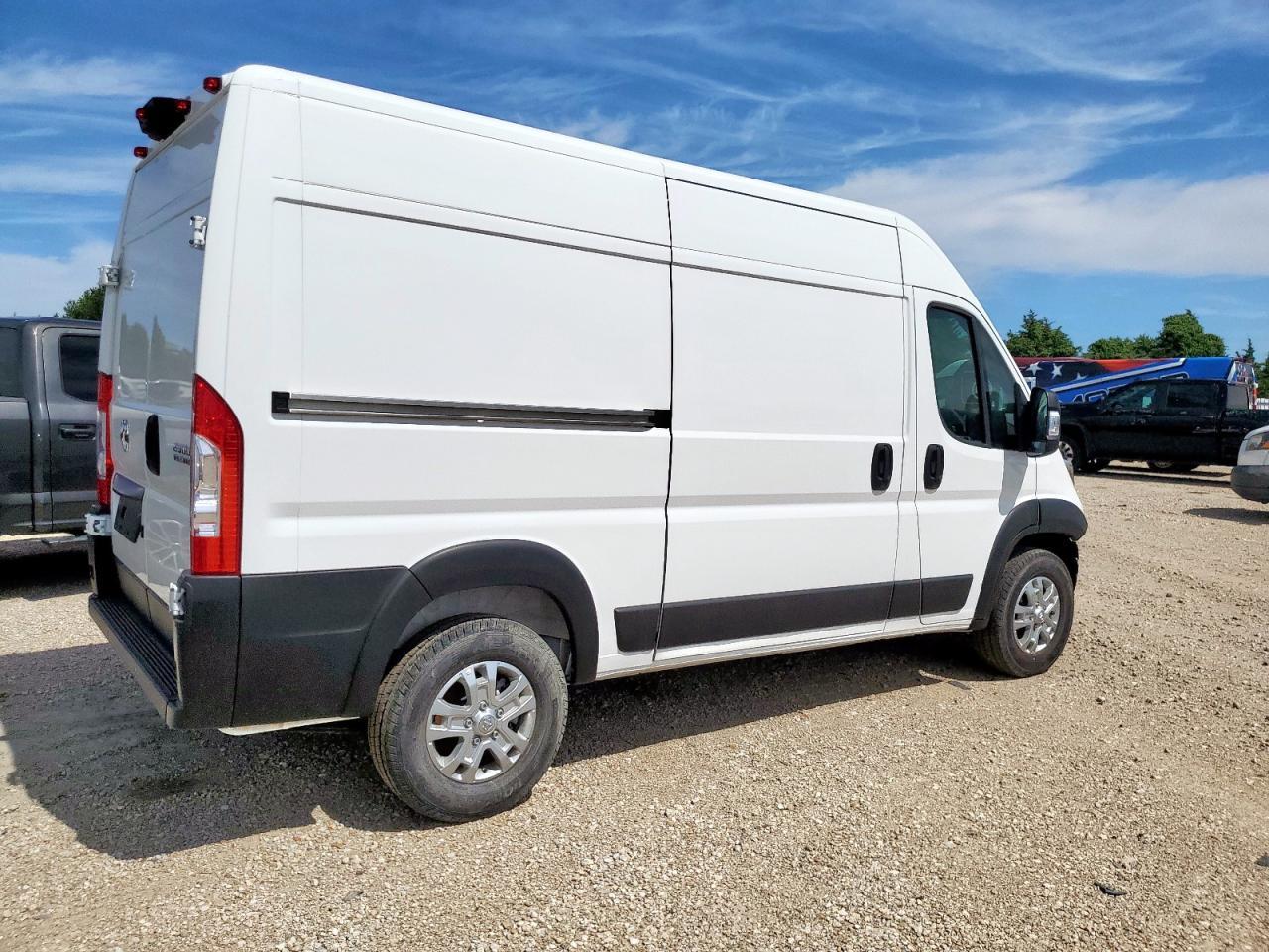 2024 Ram Promaster 2500 2500 High - Фото 3