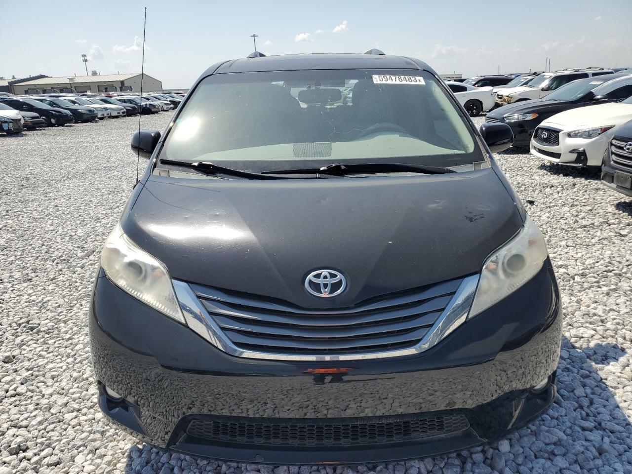 2014 Toyota Sienna Xle - Фото 5