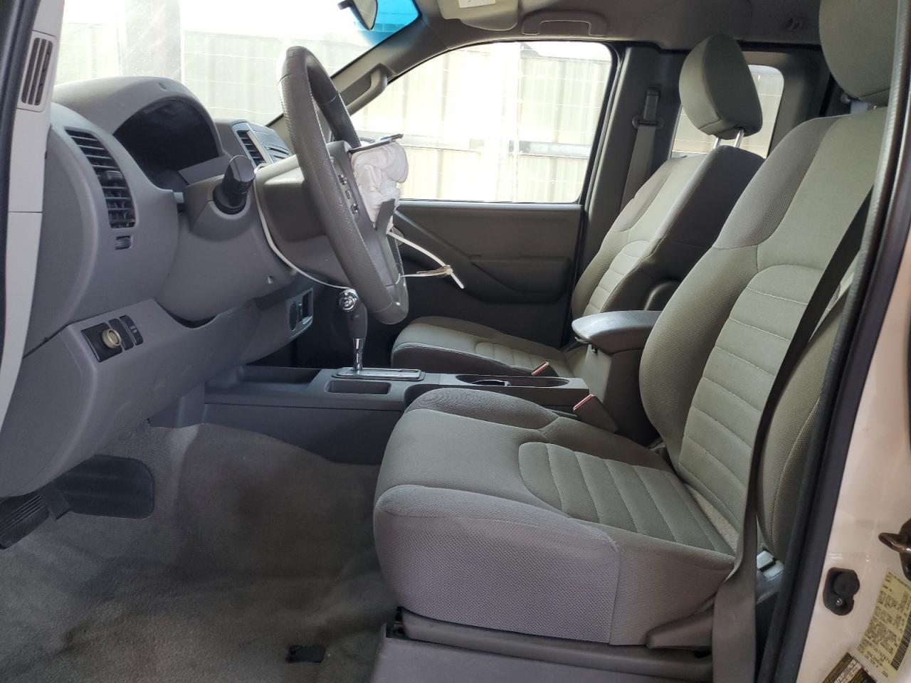 2014 Nissan Frontier S - Фото 7