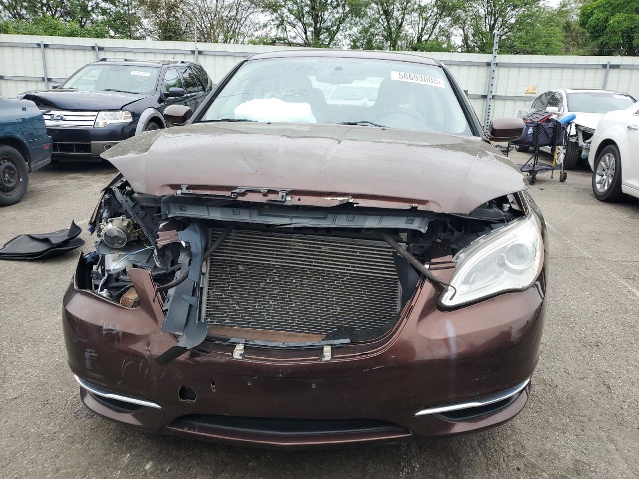 2012 Chrysler 200 Lx - Image 5
