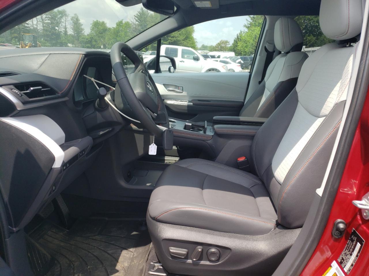 2024 Toyota Sienna Xse - Image 7