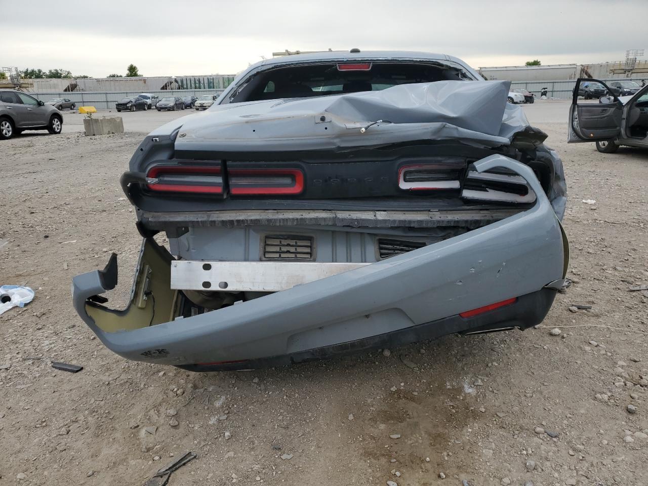 2021 Dodge Challenger Sxt - Image 6