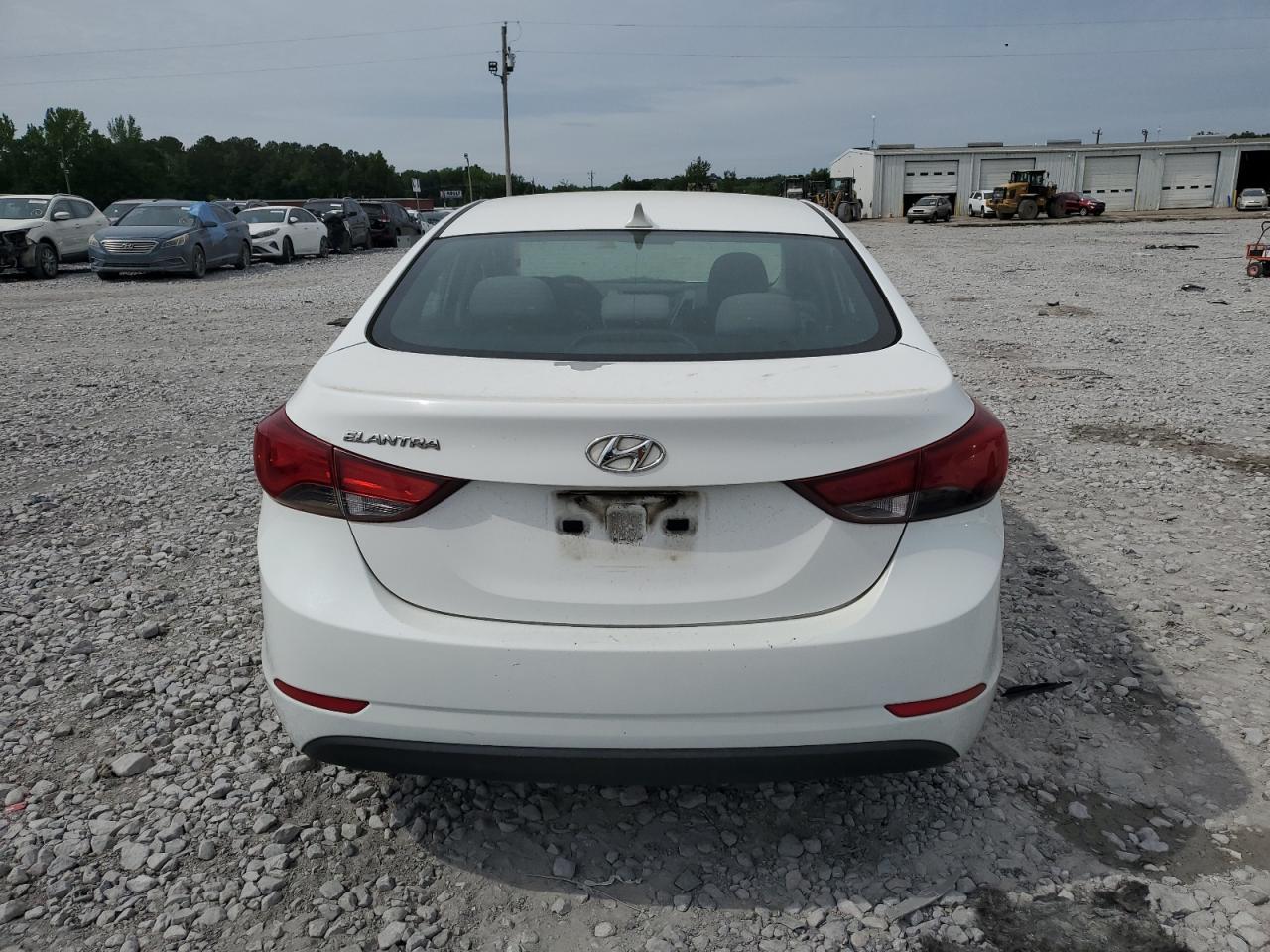 2014 Hyundai Elantra Se - Image 6