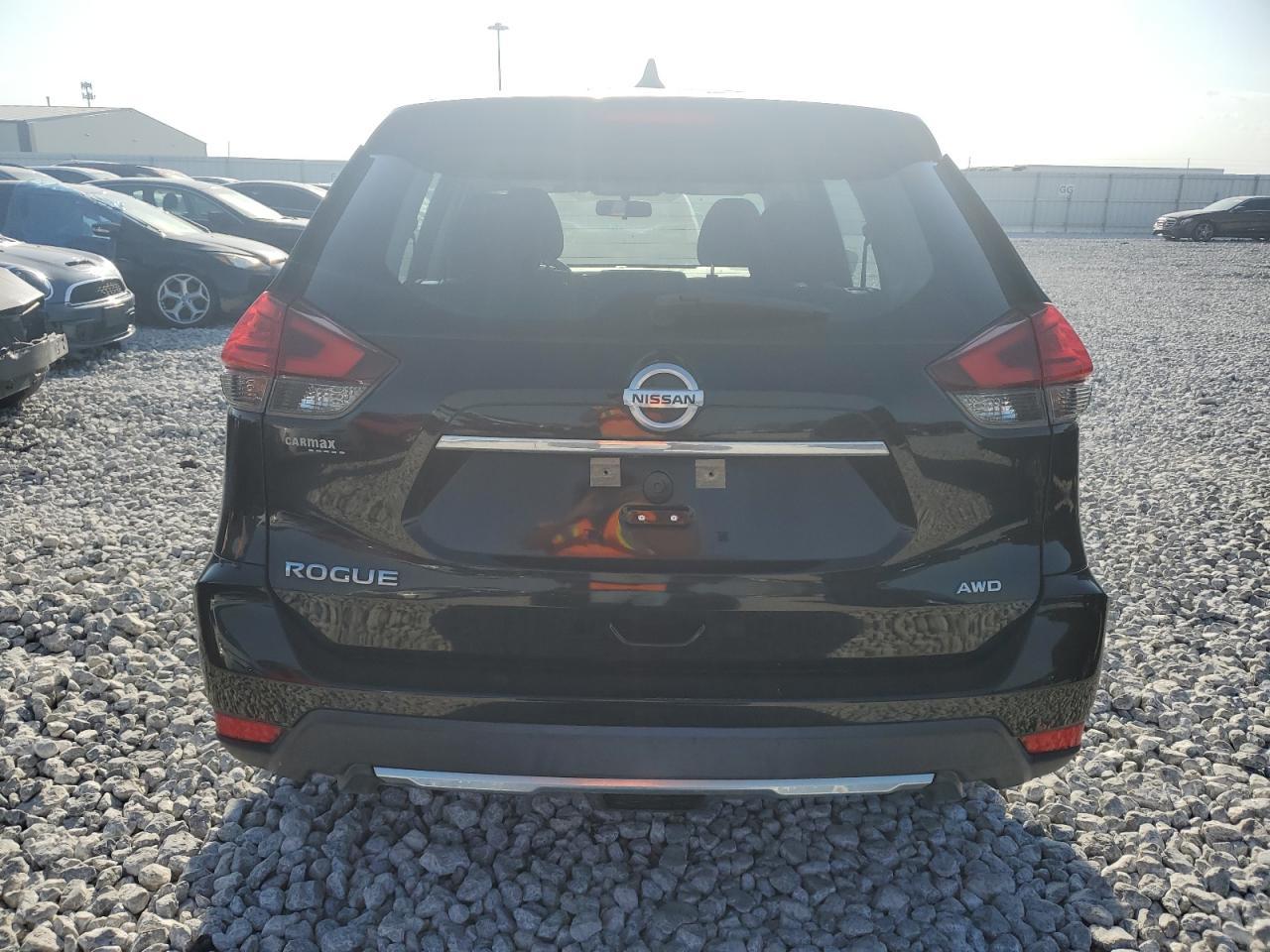 2017 Nissan Rogue S - Image 6