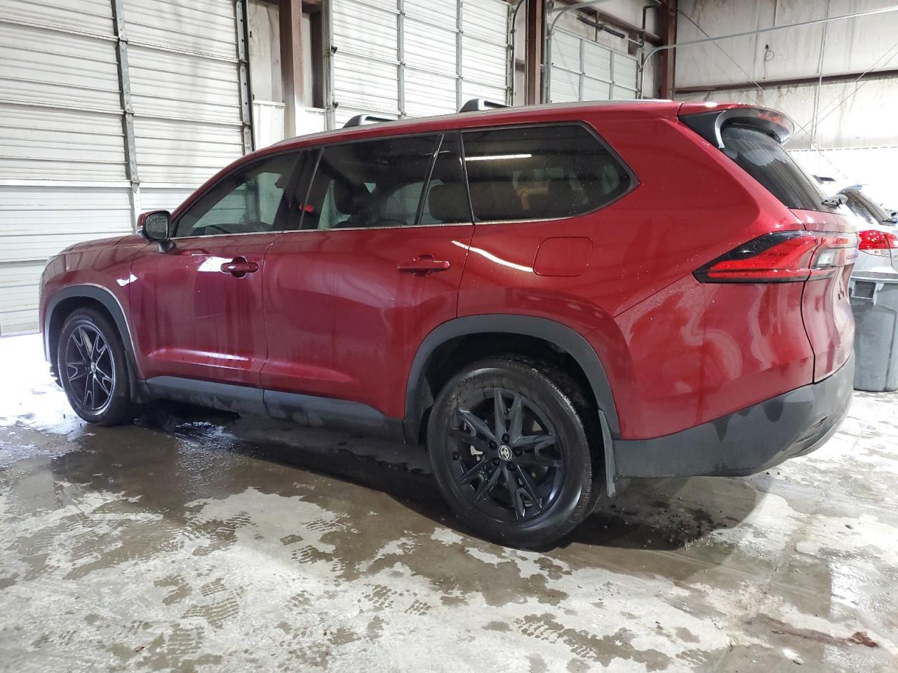 2024 Toyota Grand Highlander Xle - Image 2