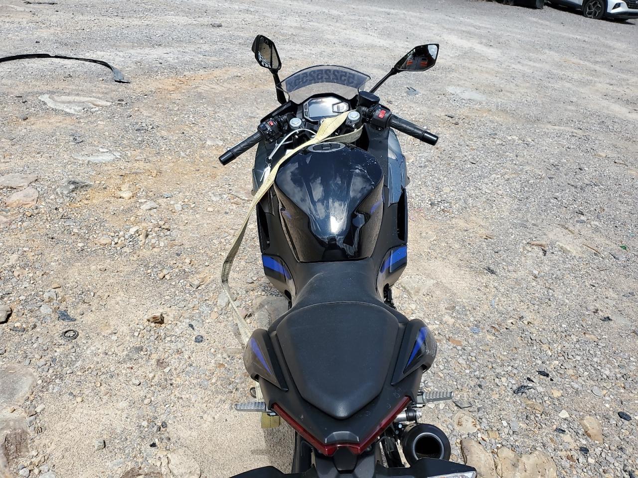 2025 Kawasaki Ex500 - Image 6