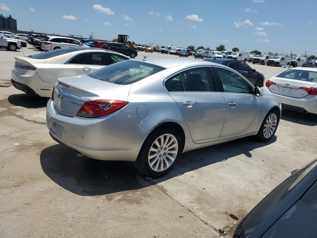 2013 Buick Regal Premium - Фото 3