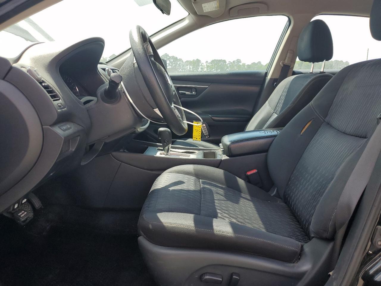 2017 Nissan Altima 2.5 - Фото 7