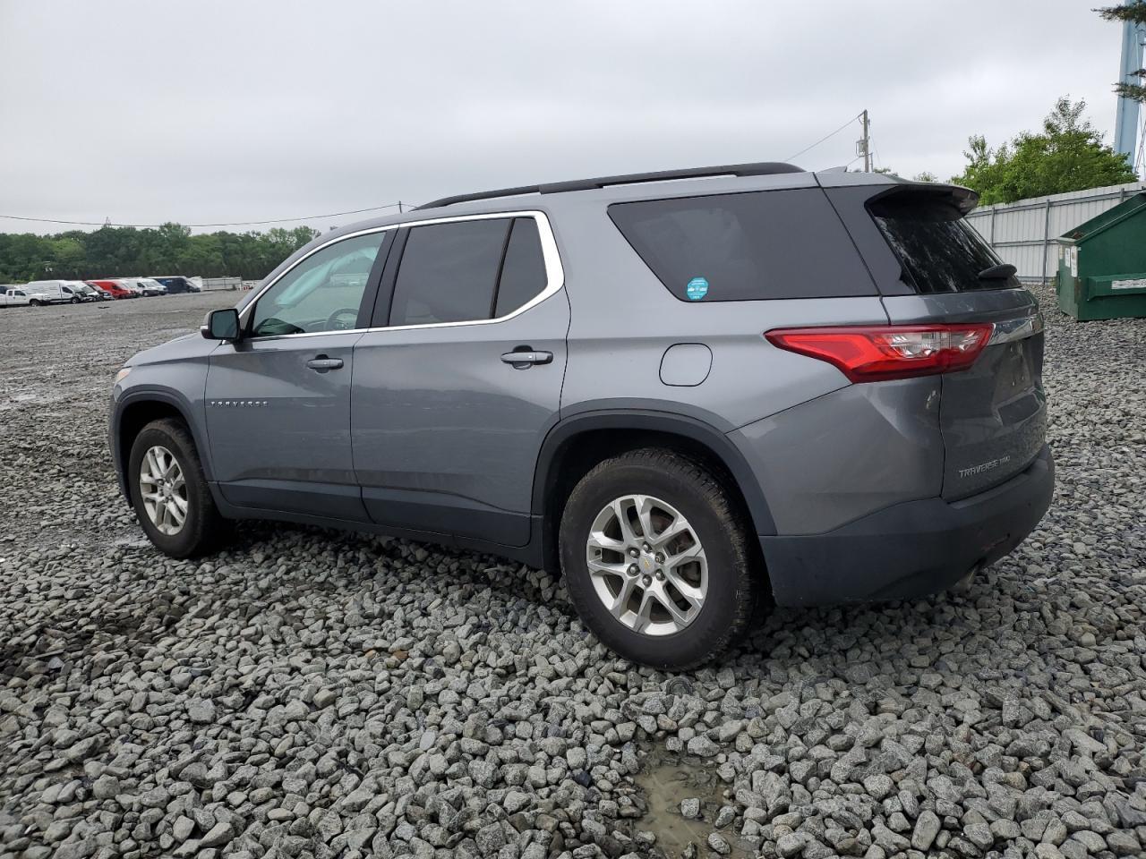 2021 Chevrolet Traverse Lt - Image 2