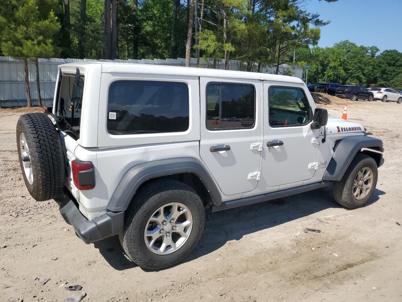 2021 Jeep Wrangler Unlimited Sport - Фото 3