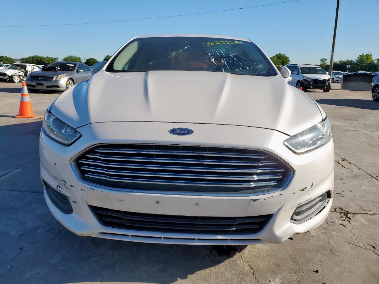 2016 Ford Fusion Se - Фото 5