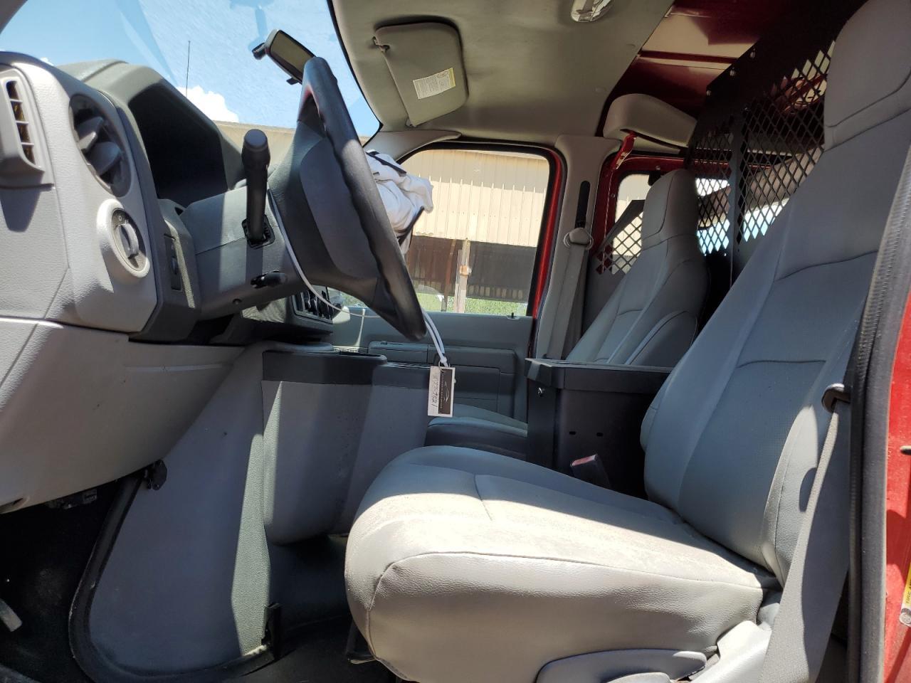 2014 Ford Econoline E250 Van - Фото 7