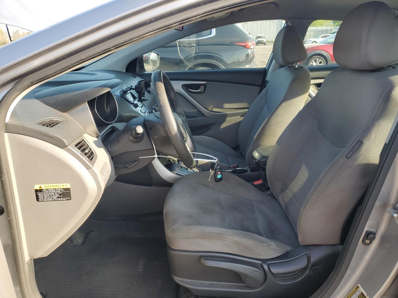 2013 Hyundai Elantra - Фото 7