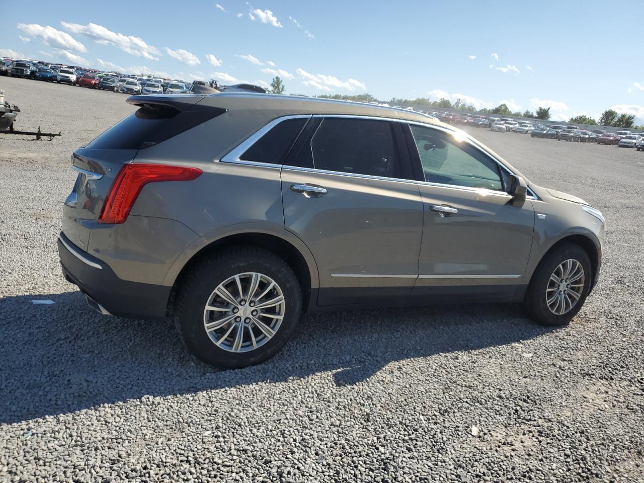 2019 Cadillac Xt5 Luxury - Фото 3