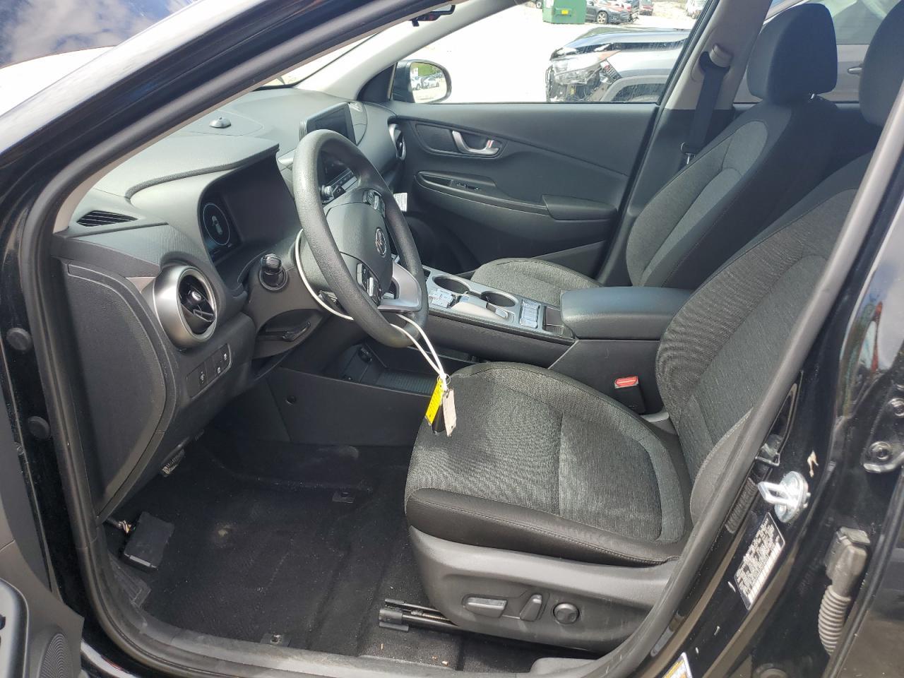 2023 Hyundai Kona Se - Image 7