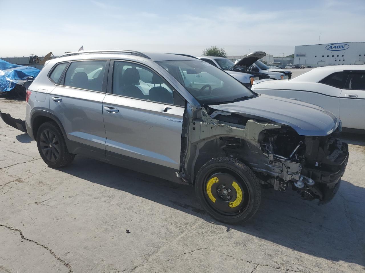 2024 Volkswagen Taos S - Фото 4