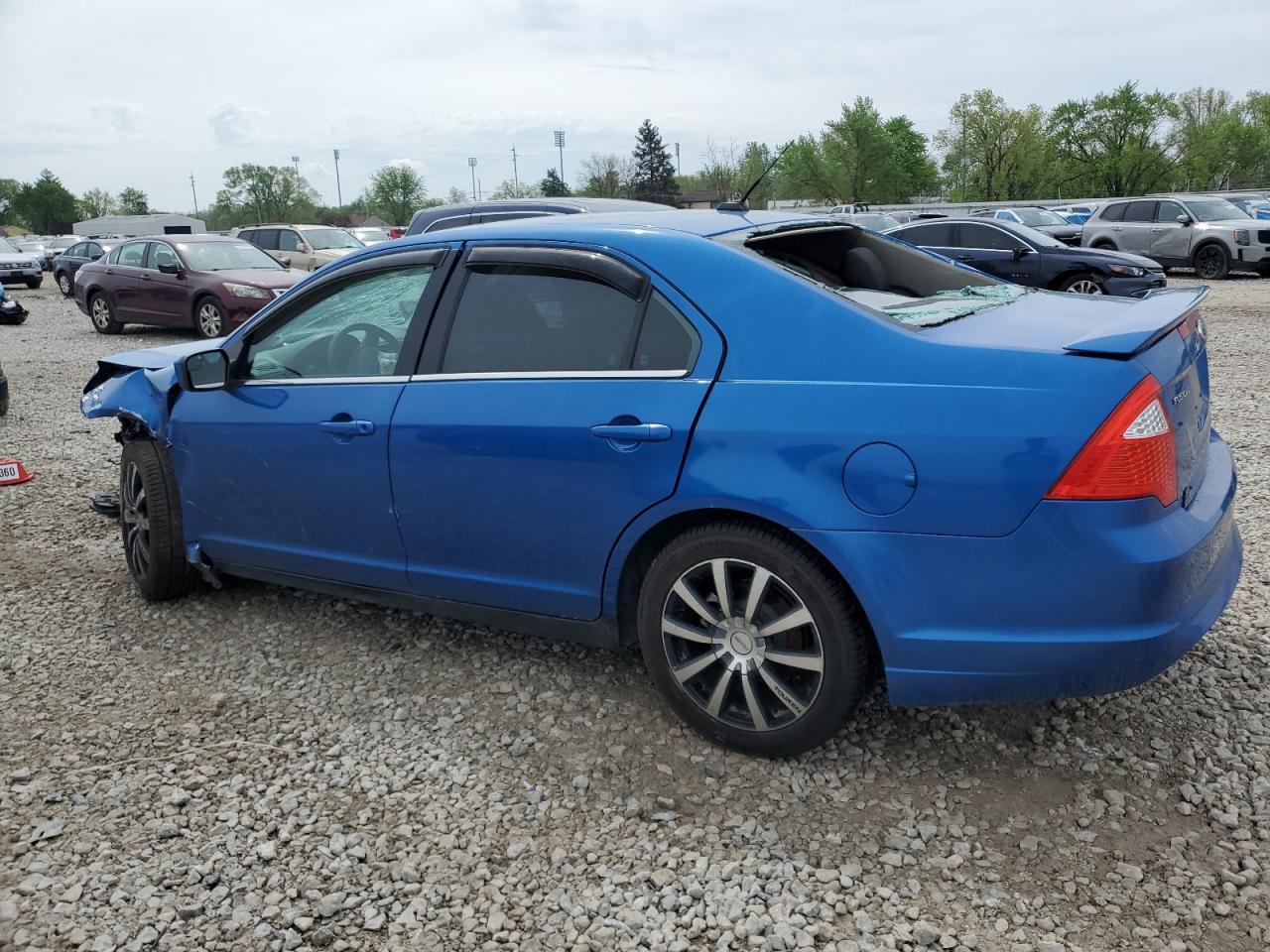 2011 Ford Fusion Se - Image 2