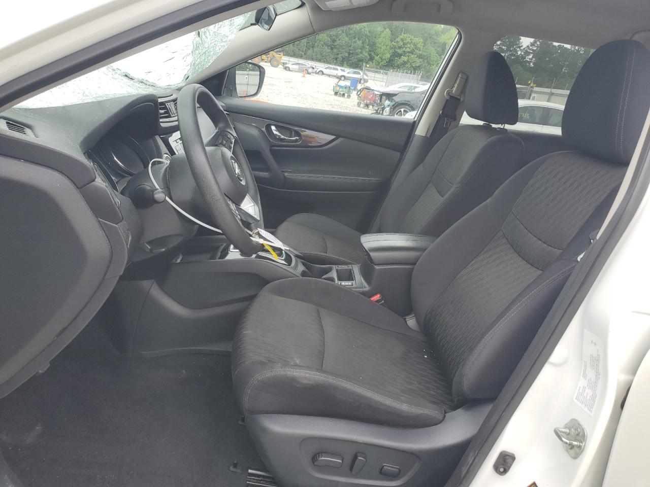 2019 Nissan Rogue S - Image 7