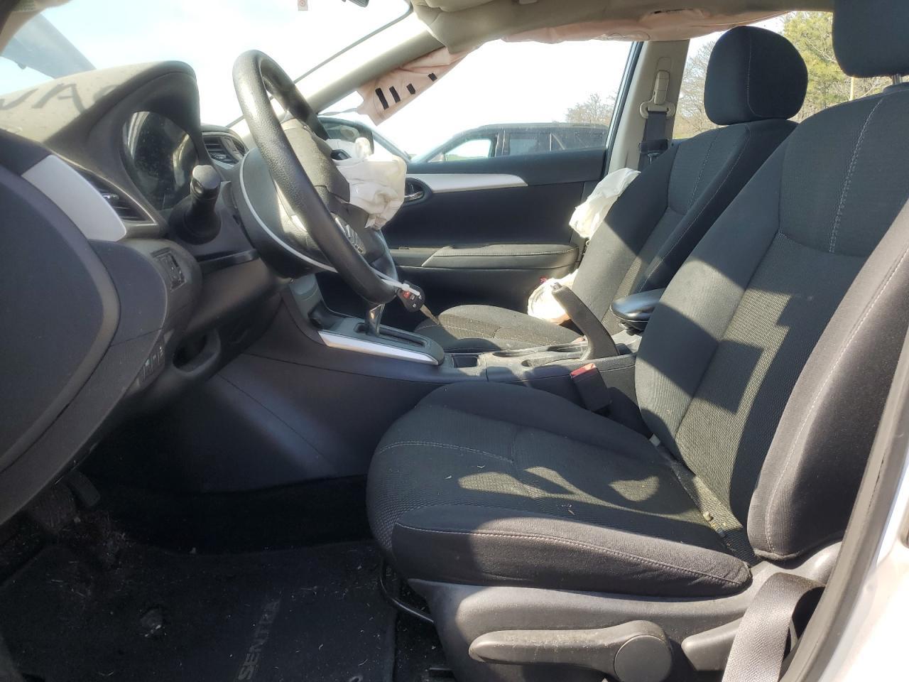 2016 Nissan Sentra S - Image 7