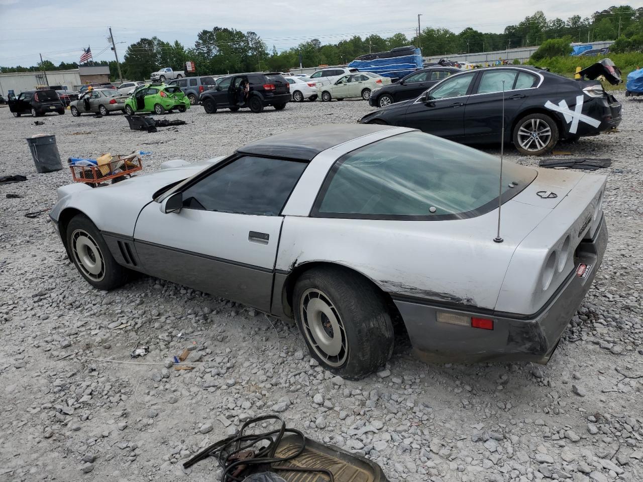 1985 Chev Corvette - Фото 2
