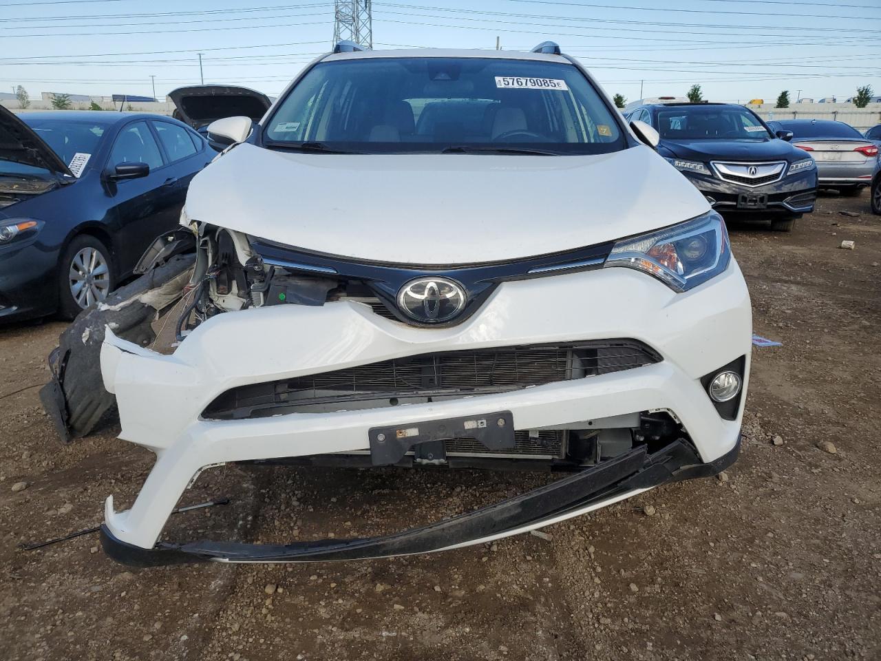 2017 Toyota Rav4 Xle - Image 5