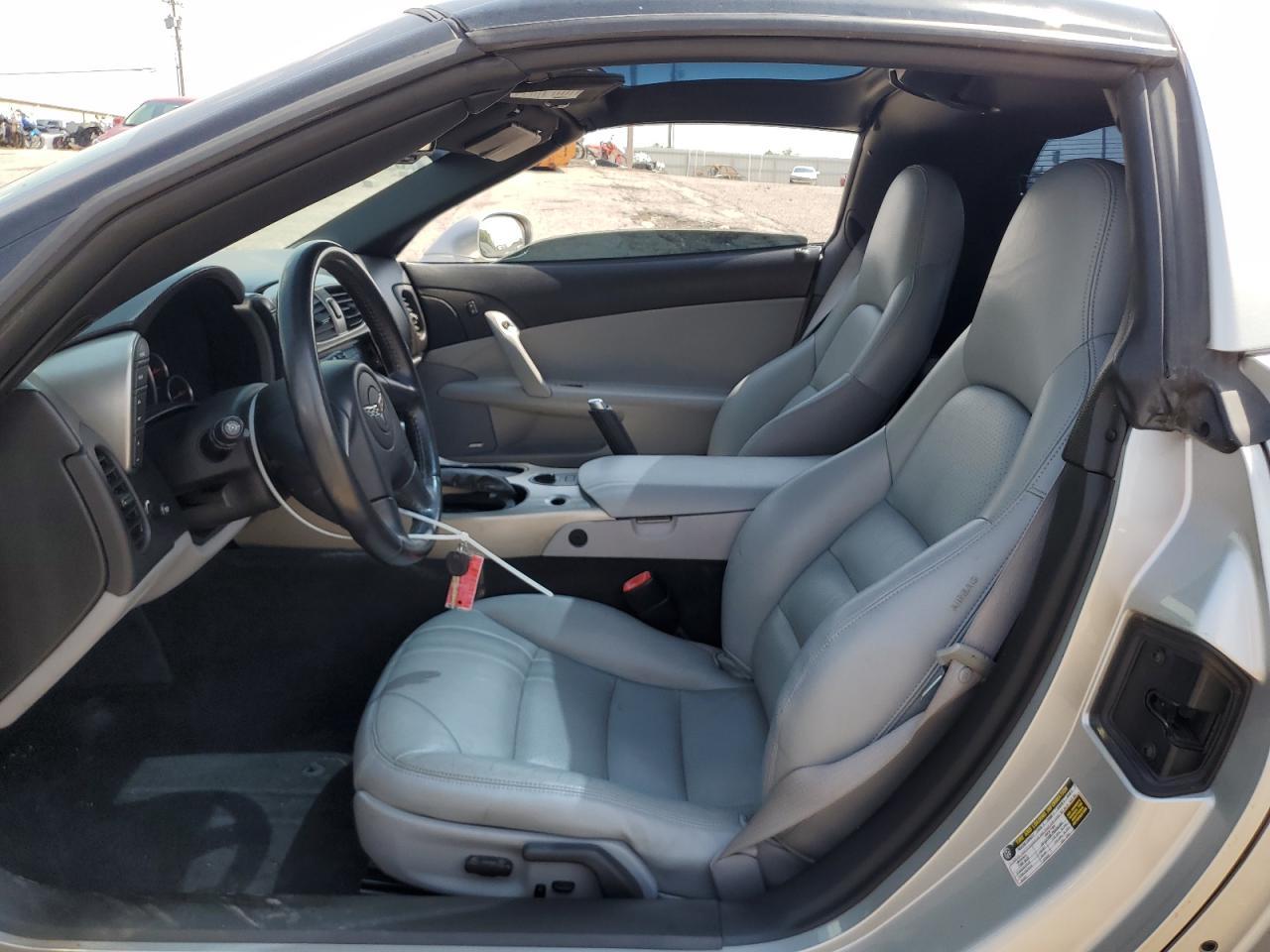 2005 Chevrolet Corvette - Фото 7