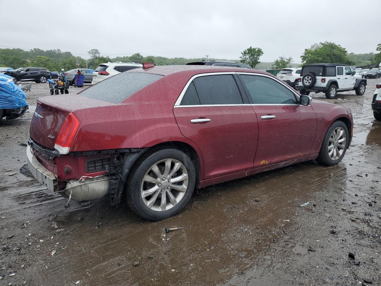2018 Chrysler 300 Limited - Image 3