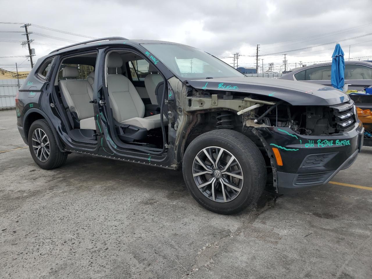 2020 Volkswagen Tiguan Se - Фото 4