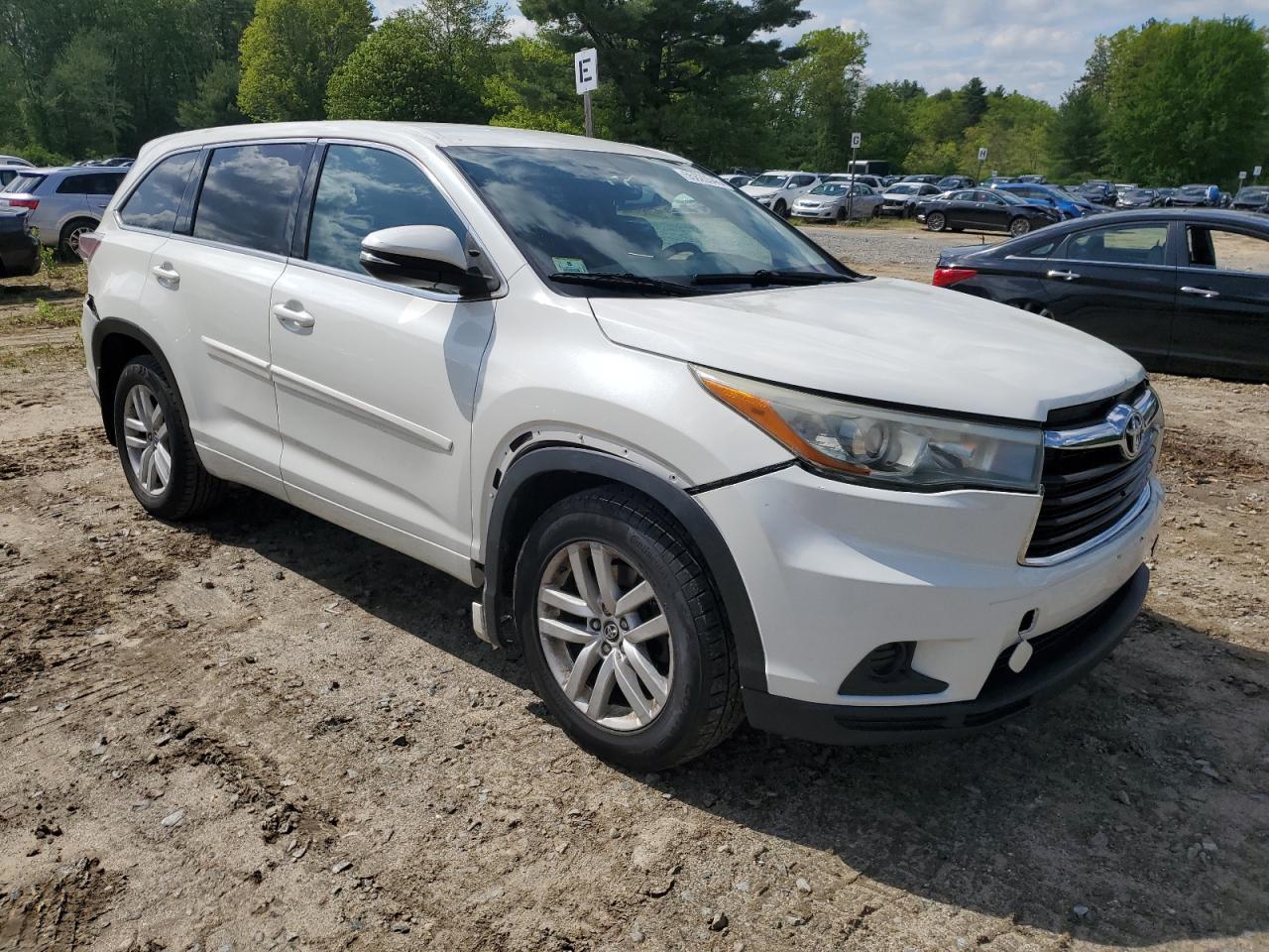 2016 Toyota Highlander Le - Фото 4