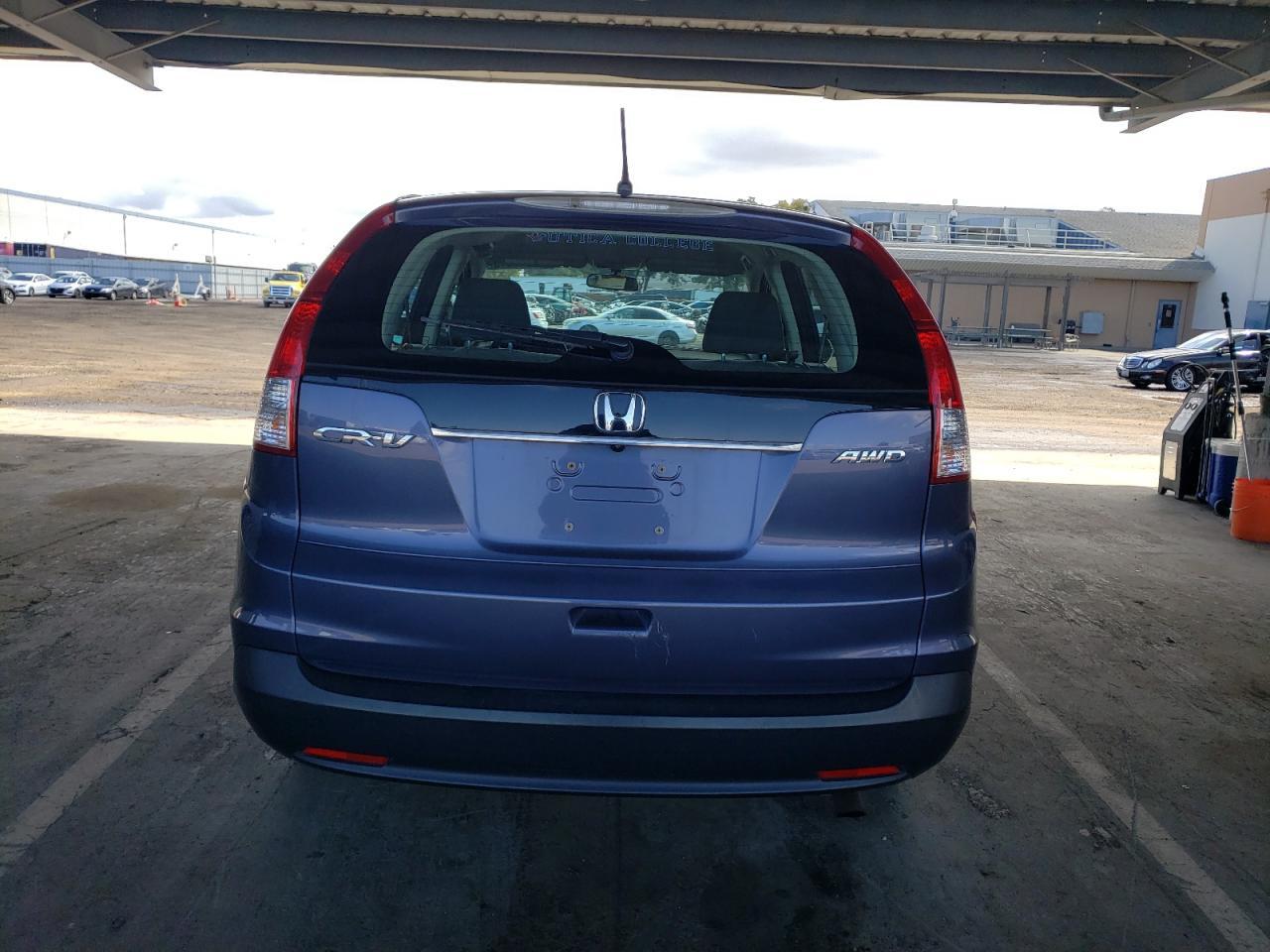 2012 Honda Cr-V Lx - Image 6
