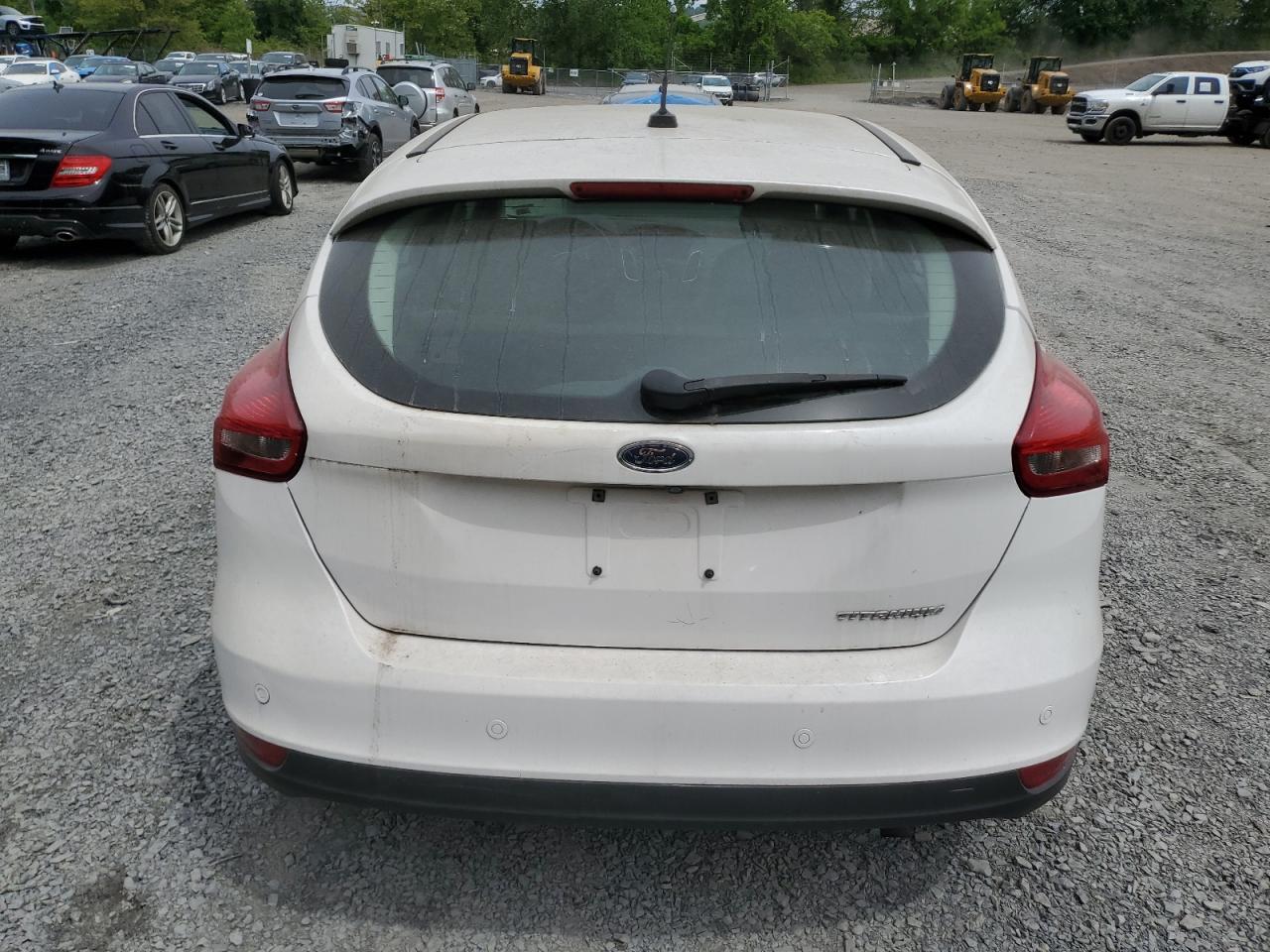 2018 Ford Focus Titanium - Image 6