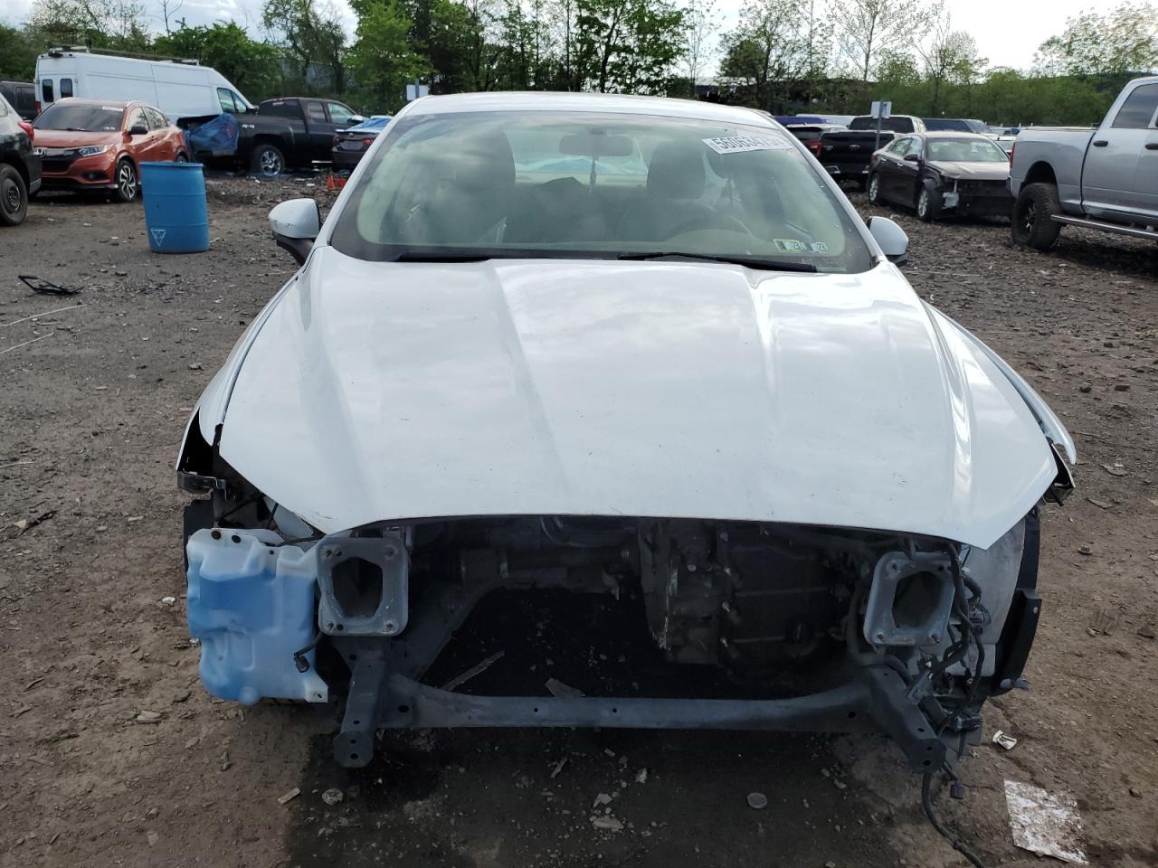 2017 Ford Fusion Se - Image 5